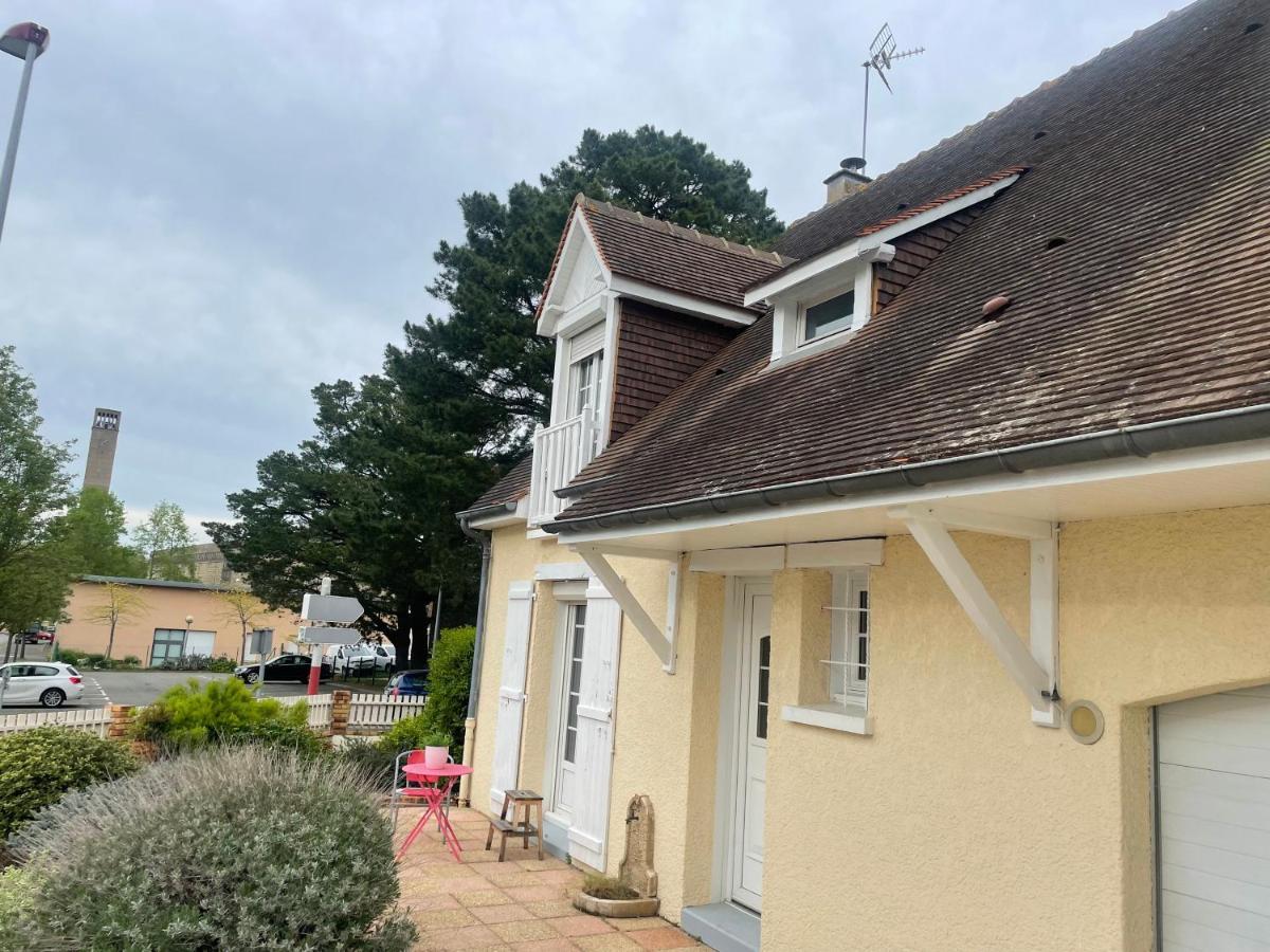 Maison 10/12 Pers Tres Proche Circuit Le Mans Exterior photo
